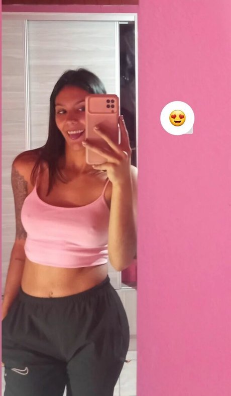 アナルヌードオンリーファンズ ヌード ギャラリー