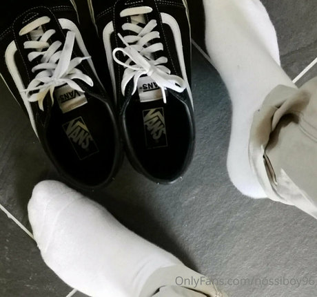 nossiboy96 ホットなポルノスター 写真