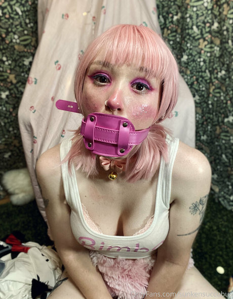 sunkensuccubus HDポルノスター ギャラリー