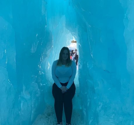 Kyla S 美しいポルノスター 画像