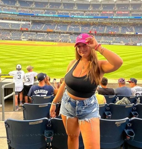 Grace H 最高の女優 画像