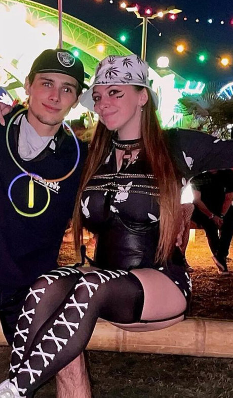 Lily P ポルノスター 写真