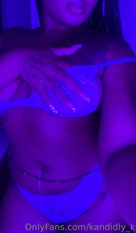 kandidly k ポルノスター セクシー 写真