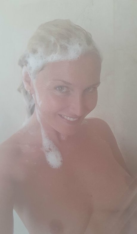 巨大ディルドオンリーファンズ トップ アーカイブ