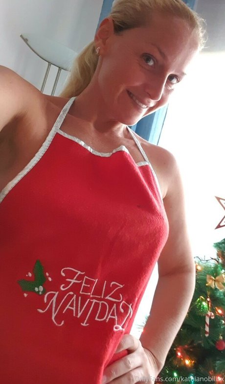 ニューハーフ異人種間オンリーファンズ 無料エロ 写真