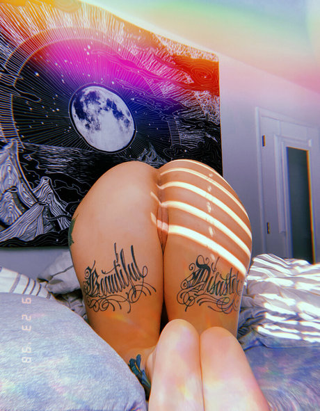 mrlsd アダルトスター 画像