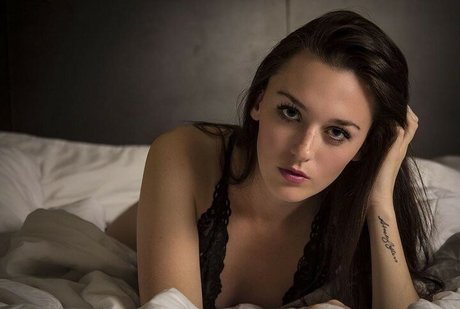 Hanna Zellers 高品質女優 アーカイブ