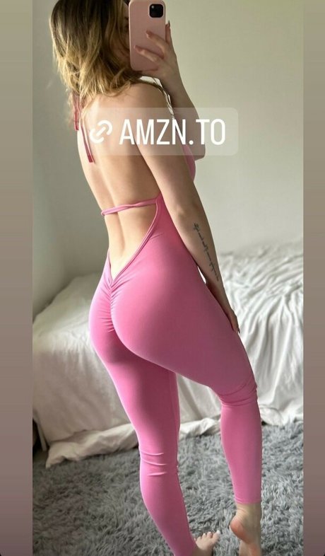 Julia Gratton ポルノスター 写真