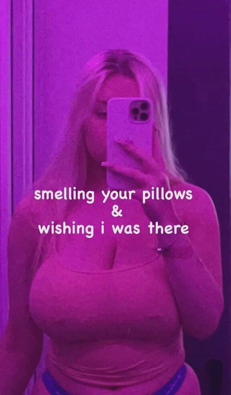 Emma H 裸のポルノスター アーカイブ