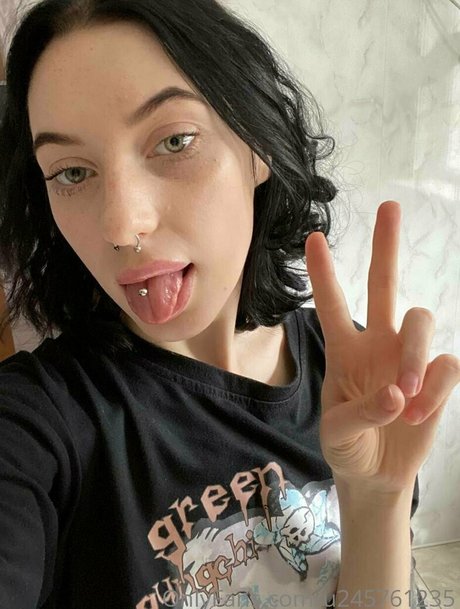 黒檀の熟女オンリーファンズ ホットセックス 写真