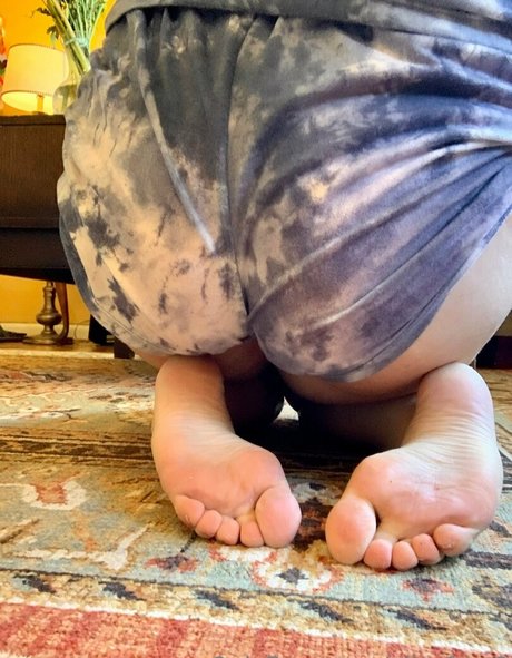 ellesfeet8 ポルノスター 独占 写真