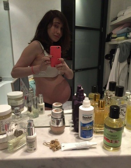 Carice Van Houten ヌードスター アーカイブ