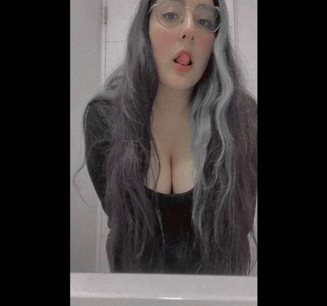 Carolin a__sto ポルノスター HD 画像