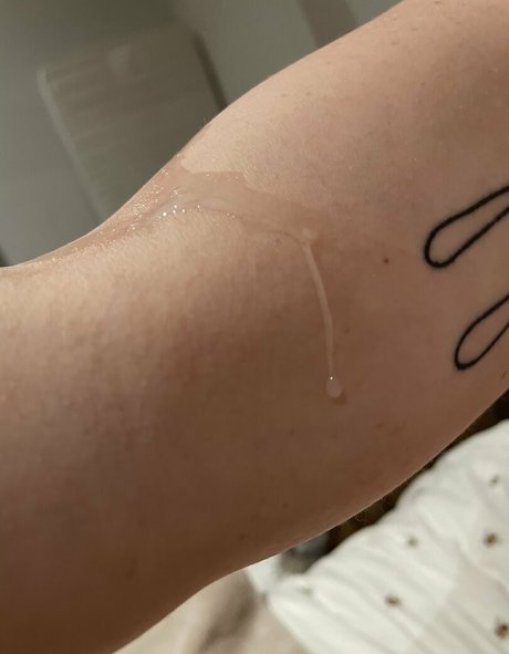 annanicolevip スター 裸 写真