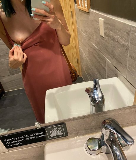 セクシーな妻オンリーファンズ ポルノ 写真