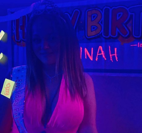 Hannah B かわいいモデル 写真