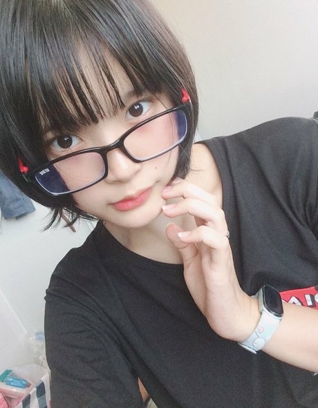 ニューハーフの乗馬オンリーファンズ ベスト 写真