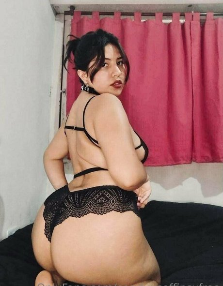 candyxcoffinsxfree ポルノスター ホット 写真