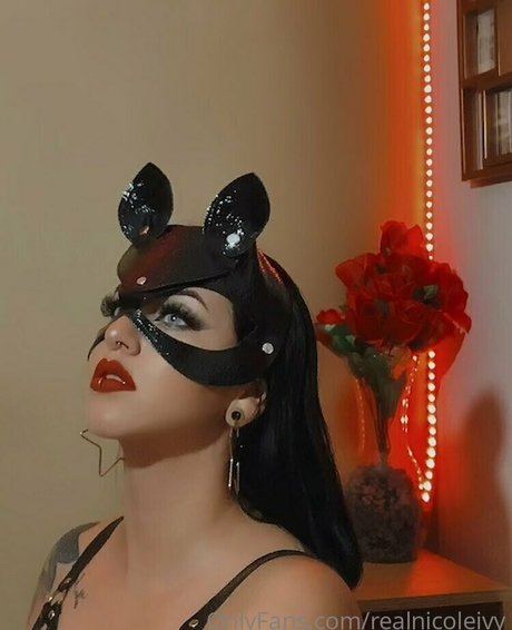 realnicoleivy ポルノスター ギャラリー