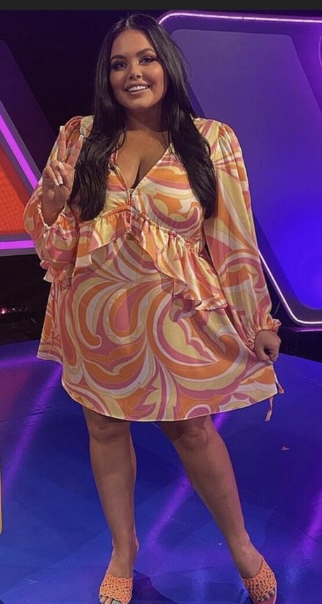 Scarlett Moffatt xxxモデル 写真
