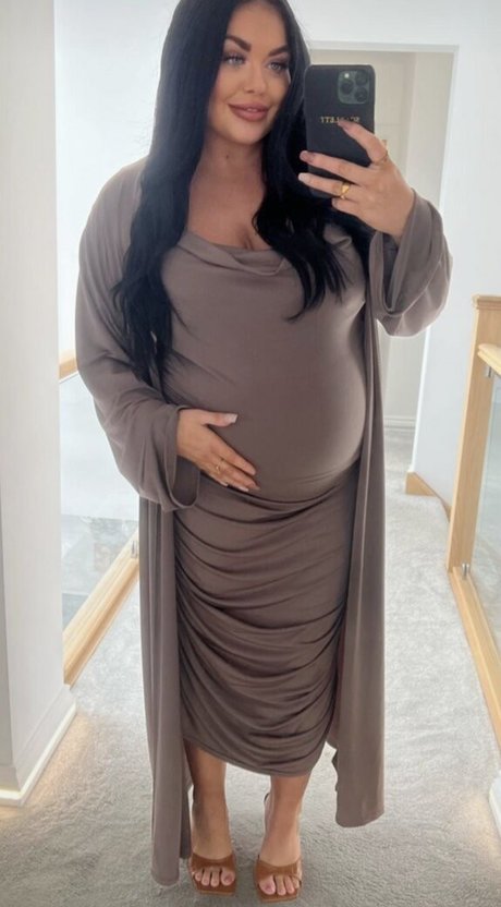 Scarlett Moffatt ヌードのポルノスター 画像