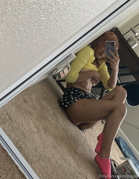 yagurl 完璧なスター 写真