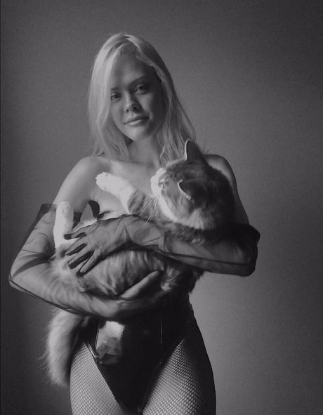 brittvnybitchh ヌードスター ギャラリー