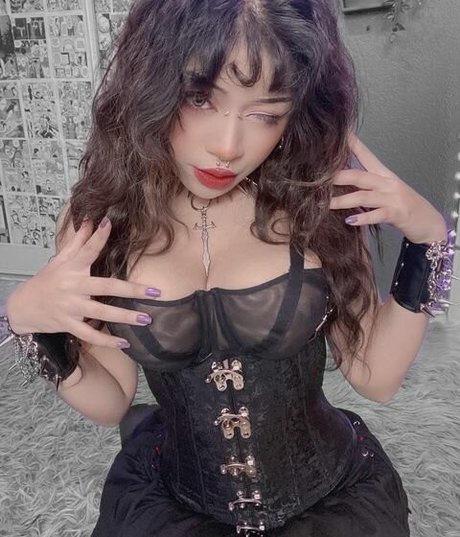 Distortedeyes 完璧なモデル 写真