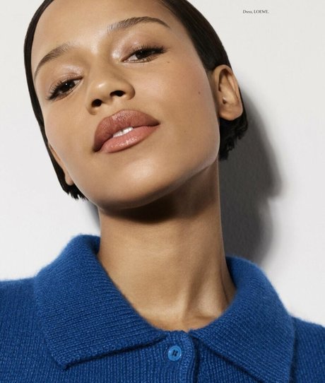 Taylor Russell ポルノスター 素敵 アーカイブ