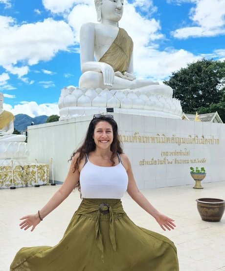 Hadar Simon ホットモデル 写真