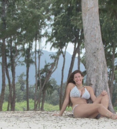 巨乳熟女オンリーファンズ 無料セックス 写真