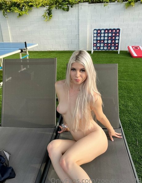 freshmanzoey18 完璧なスター 画像