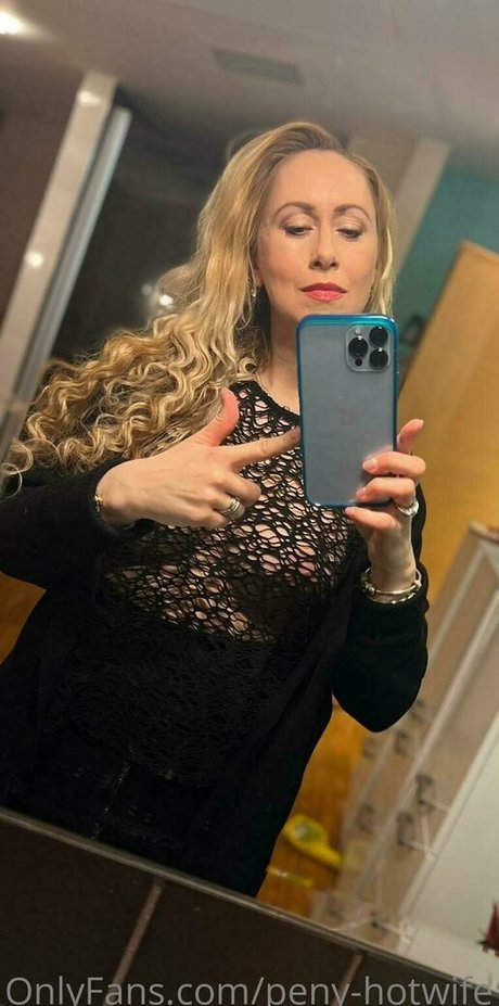 peny hotwife ヌードモデル 写真