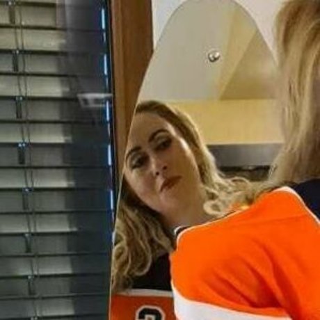 peny hotwife アダルトスター 写真