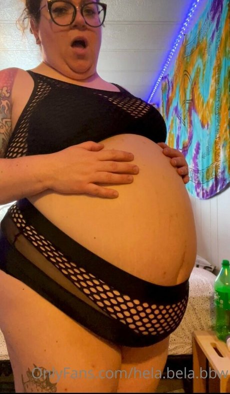 hela bela bbw 裸のスター 画像