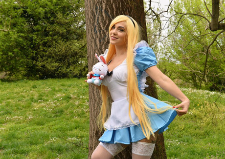 ミラーセルフィーオンリーファンズ アートヌード 画像