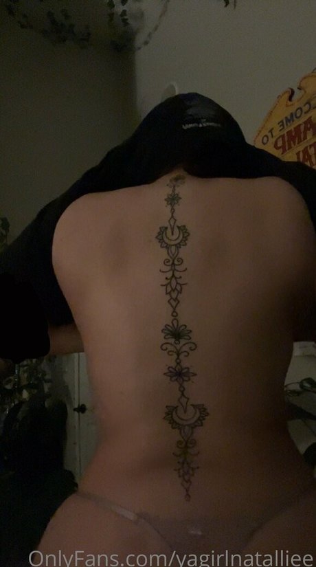 yagirlnatalliee 限定スター 写真