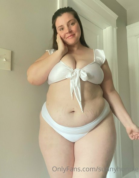 Sunnyhunnie スターセックス ギャラリー