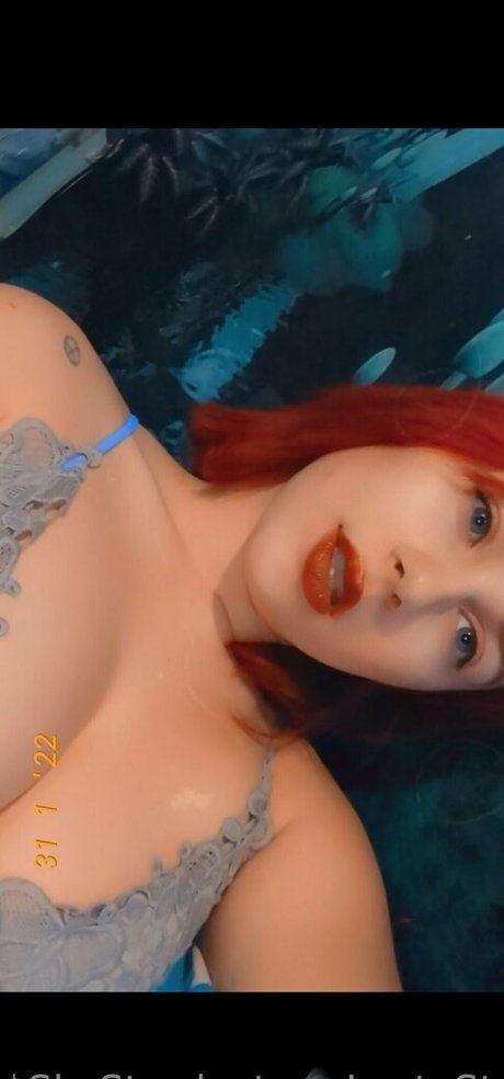 lustystardust ポルノモデル 写真