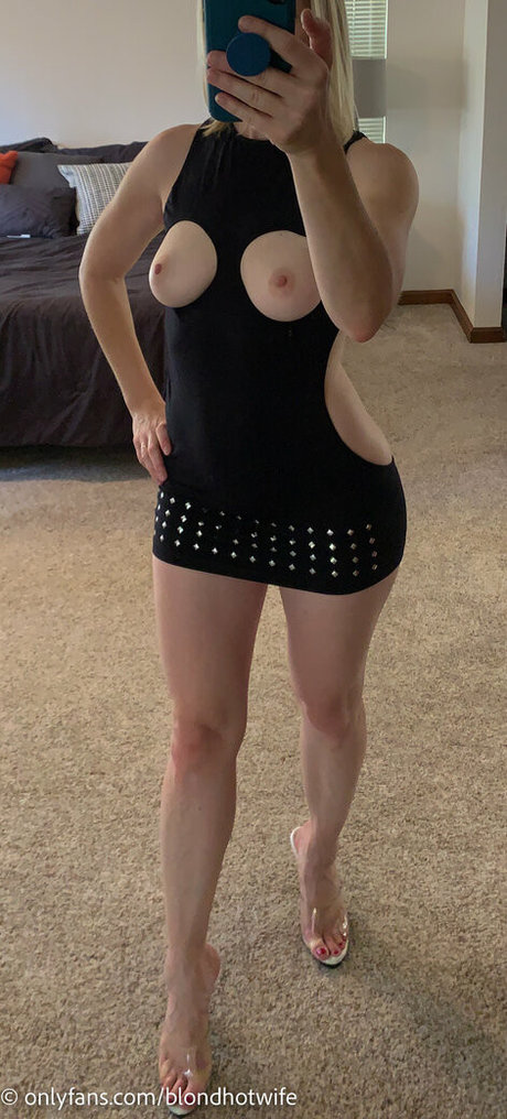 blondhotwife セックス女優 アーカイブ