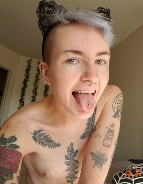 onlyfaery セックスモデル ギャラリー