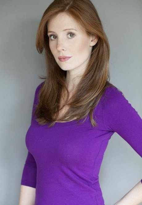 Amy Nuttall 素敵なスター 写真