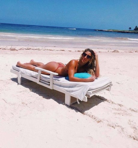 アラブの女の子オンリーファンズ 無料エロ ギャラリー