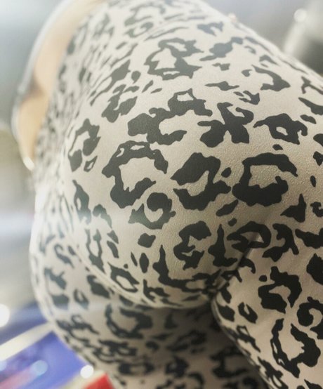 Mrs S VIP XXXモデル 写真