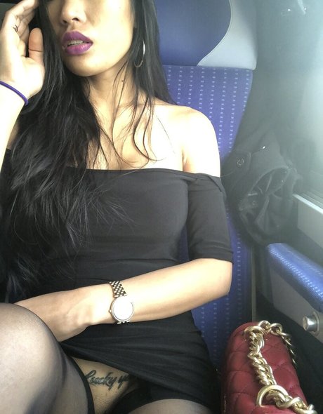 poopea ポルノスター 写真