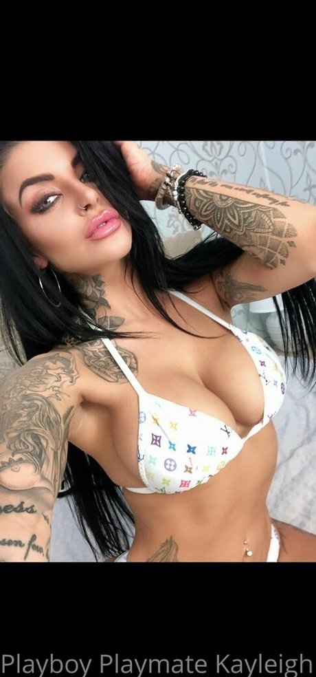 kayleighwanless ポルノスター 高品質 写真