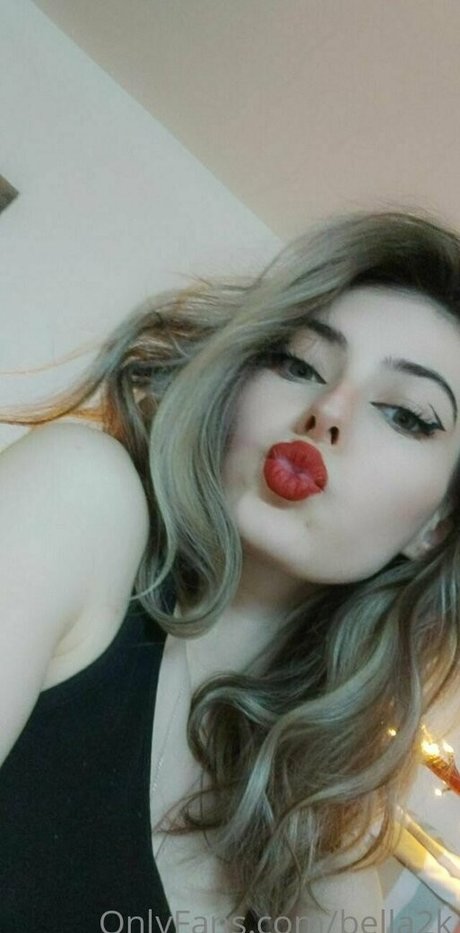 bella2k ポルノスター トップ 写真