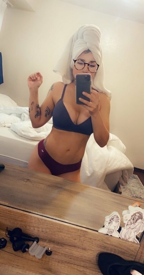 alexataylorfree かわいいスター アーカイブ