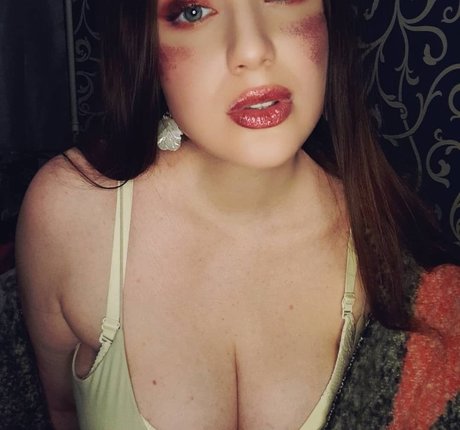 ジャークオンリーファンズ 無料ヌード 画像