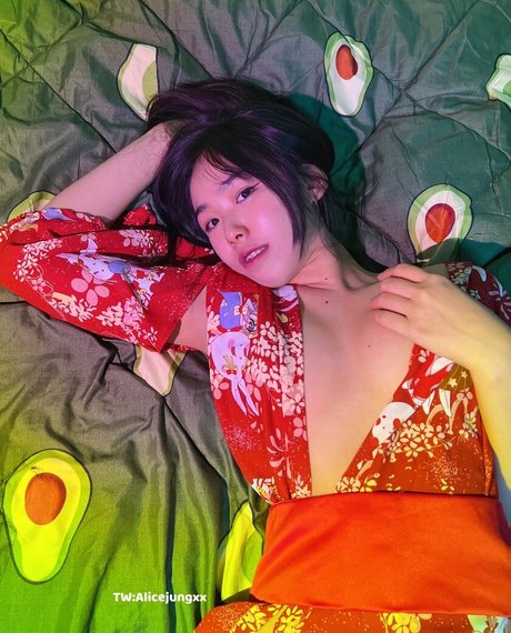 Alicejungxx ポルノスター 高品質 写真